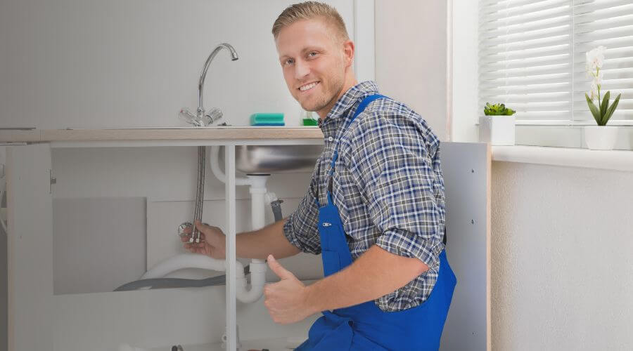 Professional water heater repair in Fulton, TX